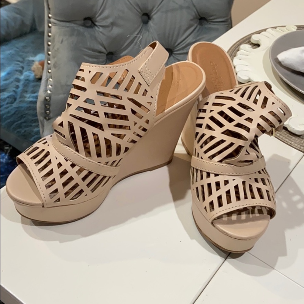 Wedges - Picture 2 of 4